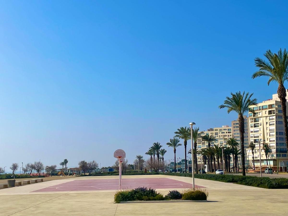 Apartamento Vistas Al Mar Aire Acondicionado Wifi Empuriabrava Esterno foto